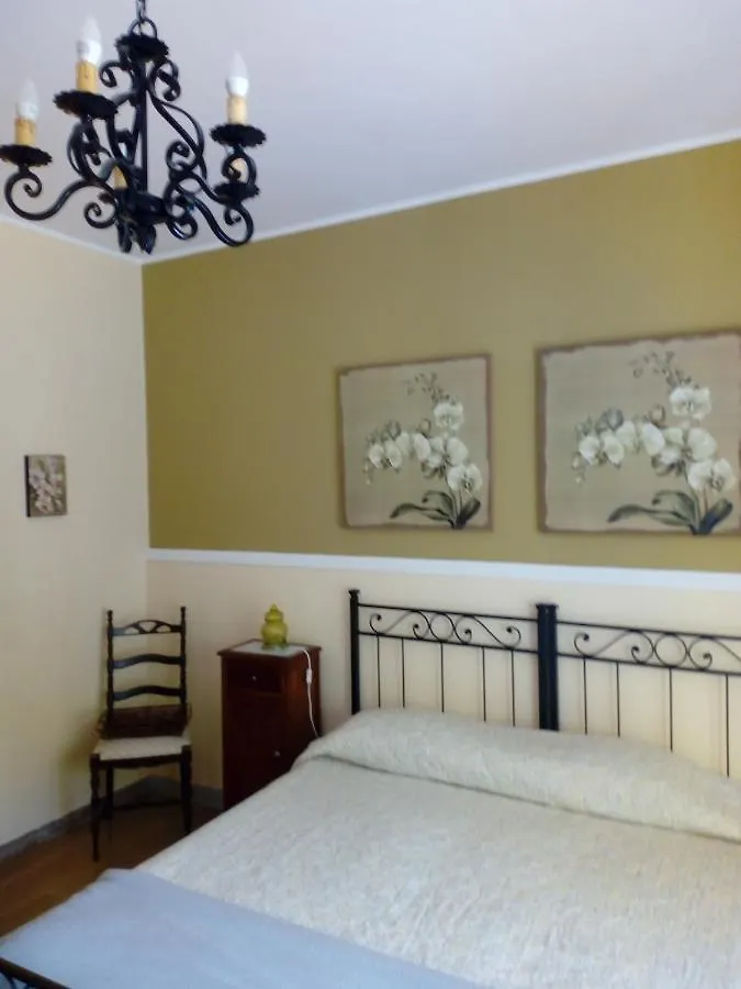 Guest house Franca'S Apartment Taormina Italy